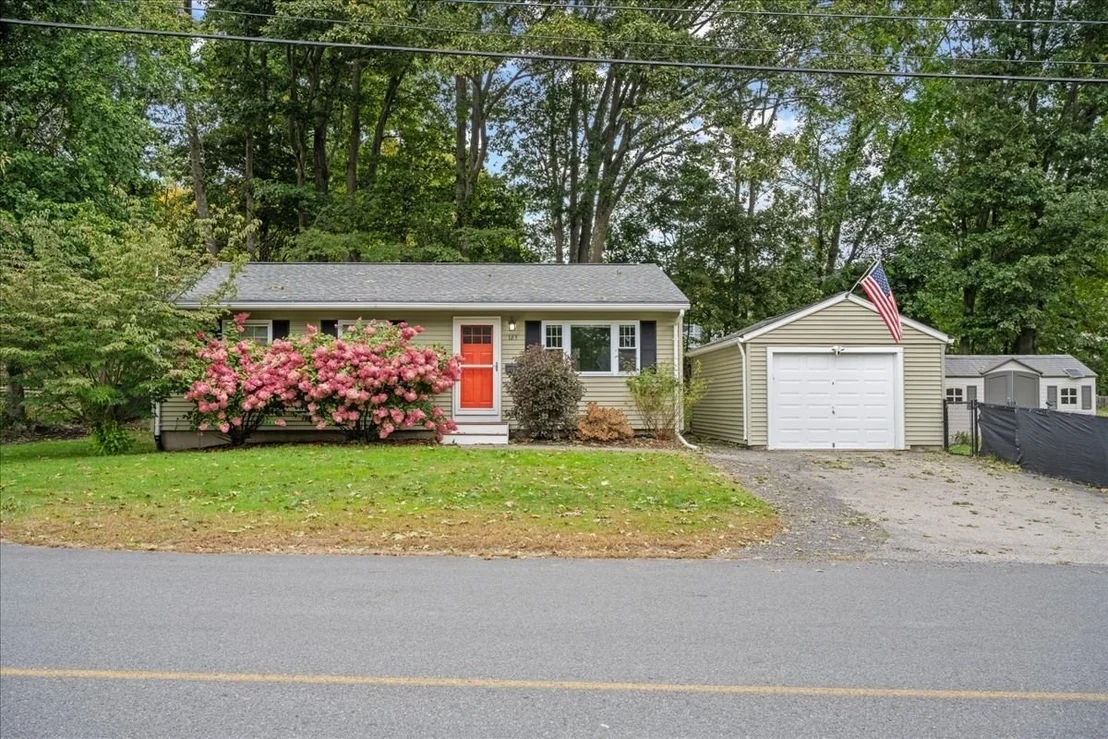 Photo of 165 Peter Salem Rd