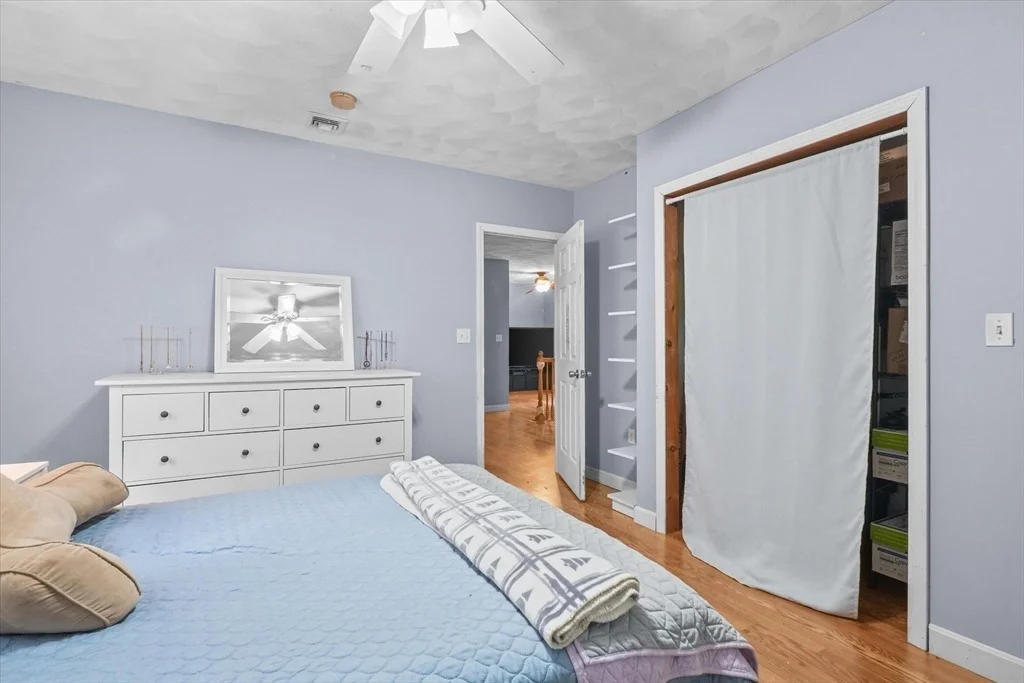 Photo of 18 Larch Rd