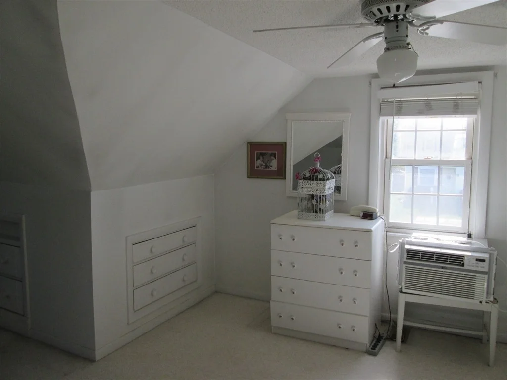 Photo of 28 Clairmont Ave