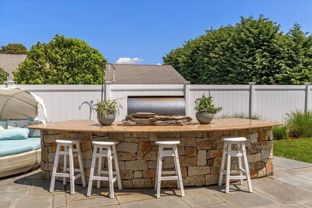 Photo of 16 Beach View Rd