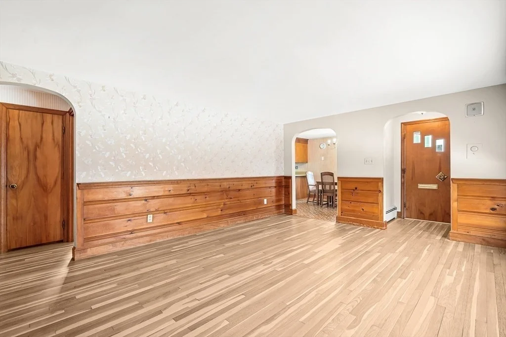 Photo of 65 Arthur St.
