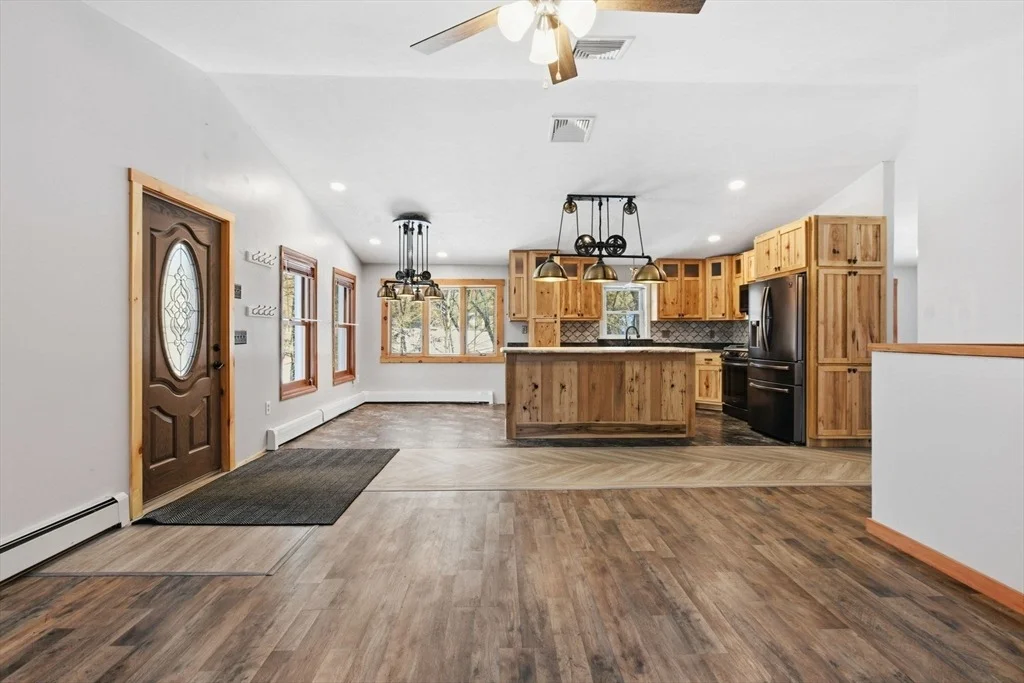 Photo of 235 Crouch Rd
