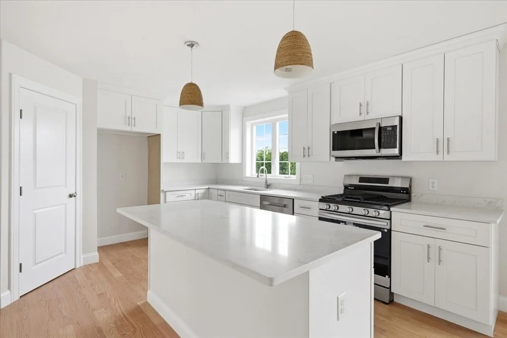 Photo of 9 Jasmine Way