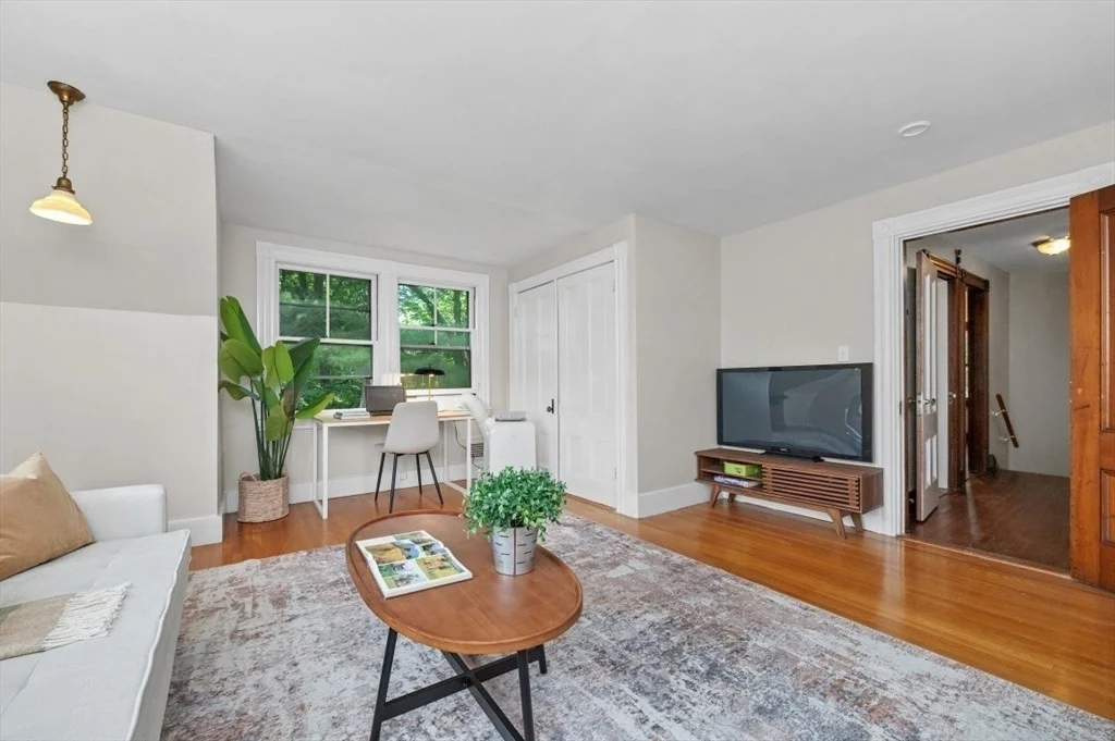 Photo of 63 Hyde St