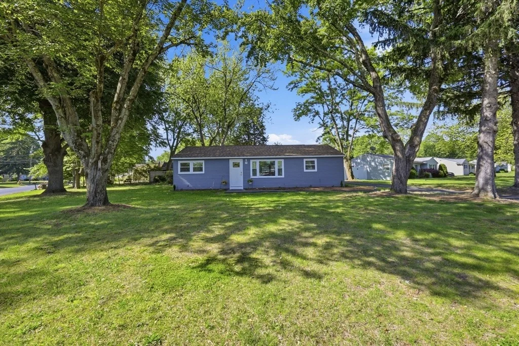 Photo of 43 Sunridge Dr