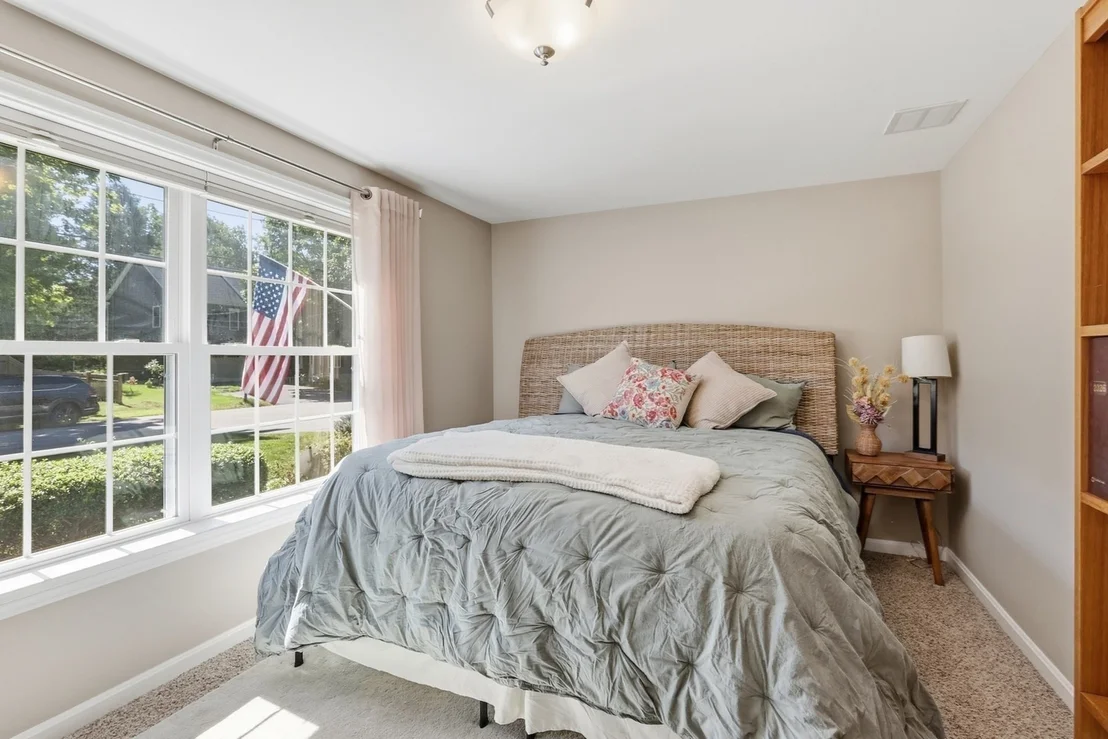 Photo of 33 Westwind Rd.