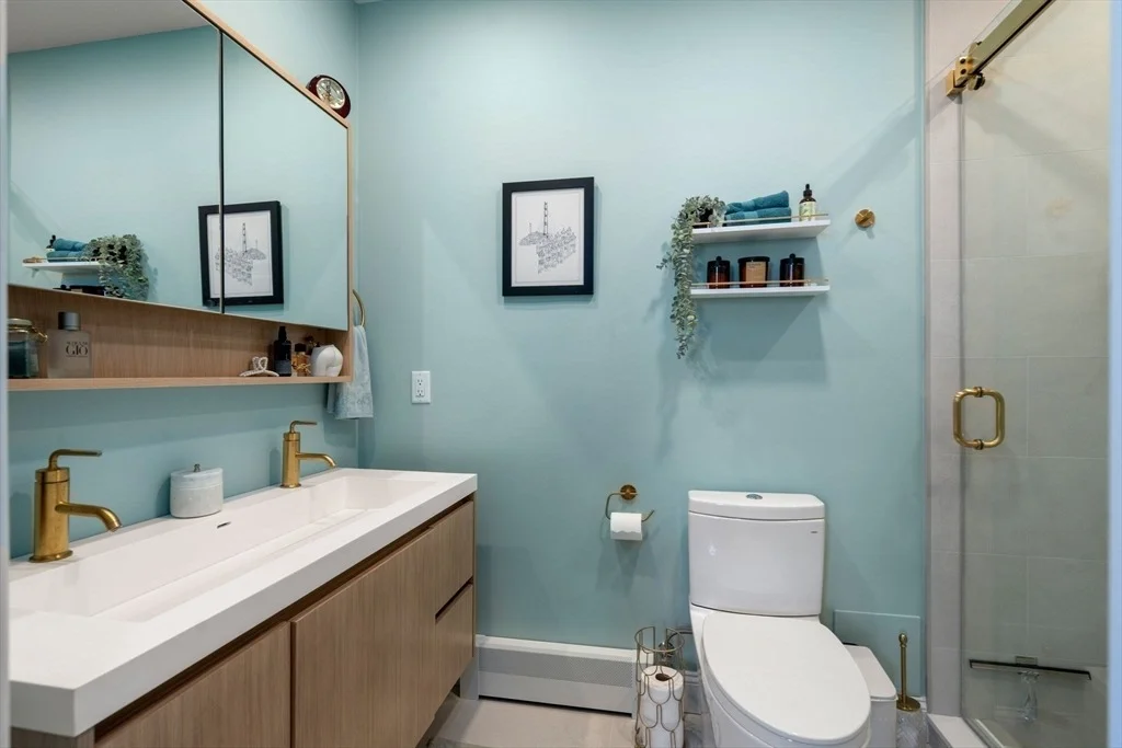 Photo of Unit 2 at 1 Regent Circle