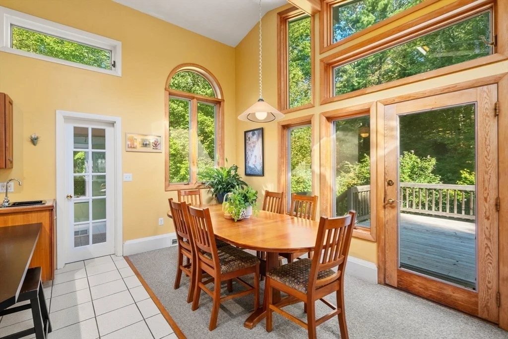 Photo of 14 Tanbark Rd
