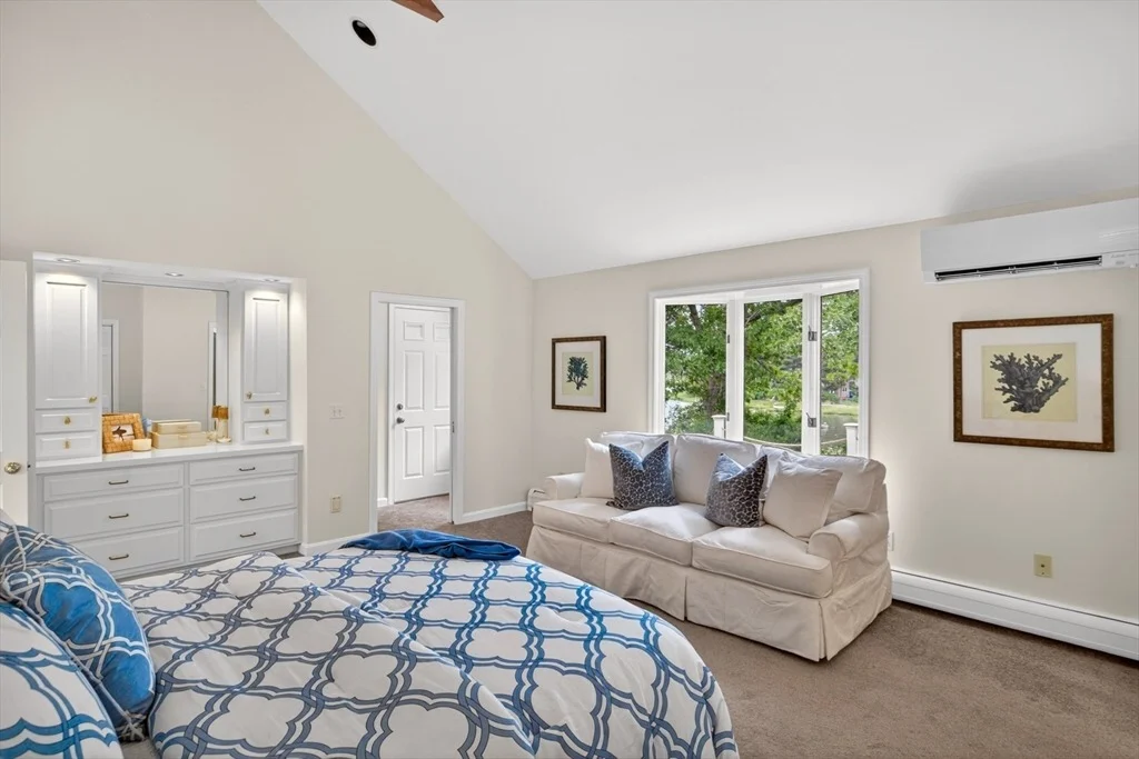 Photo of 22 Blake Ln