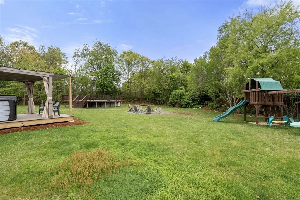 Photo of 77 Gregory Dr