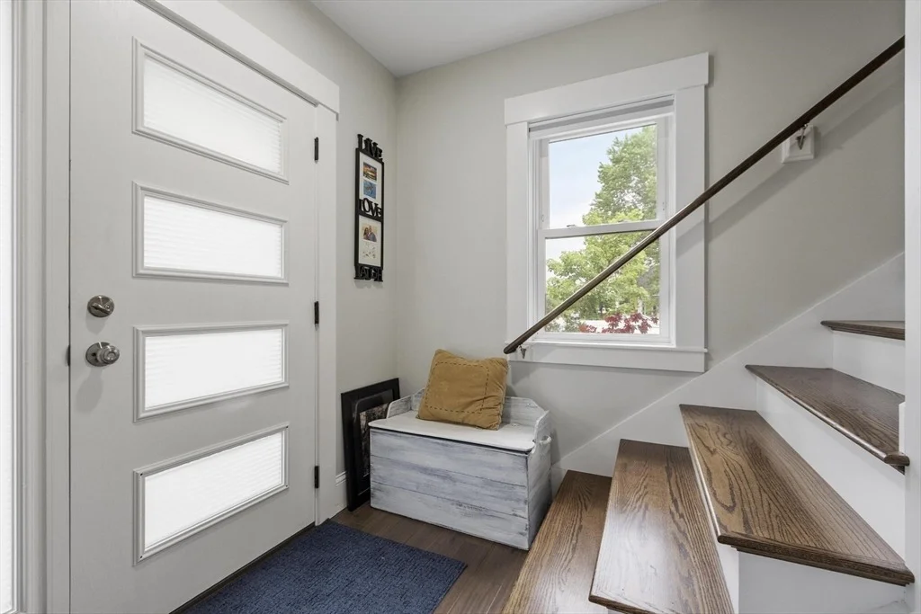 Photo of 180 Spring St