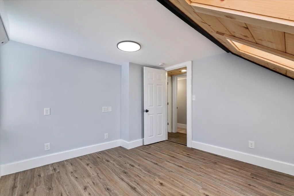 Photo of 294 Boston Road