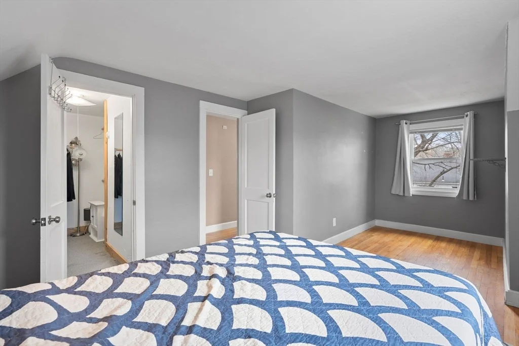 Photo of 3 Gray Rd.