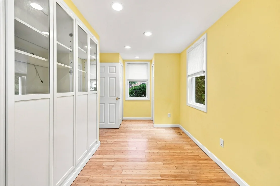 Photo of 829 Chestnut