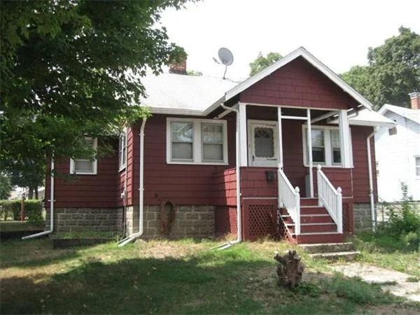Photo of 8 Upland Rd