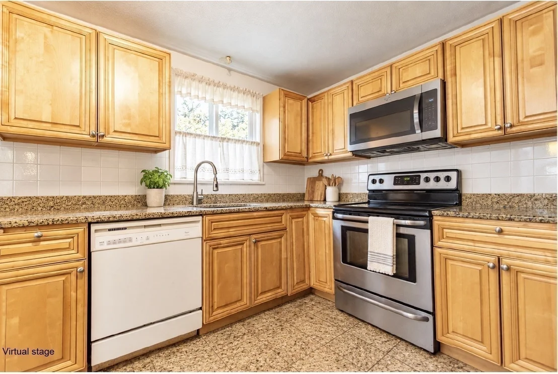 Photo of 336 Mendon Road