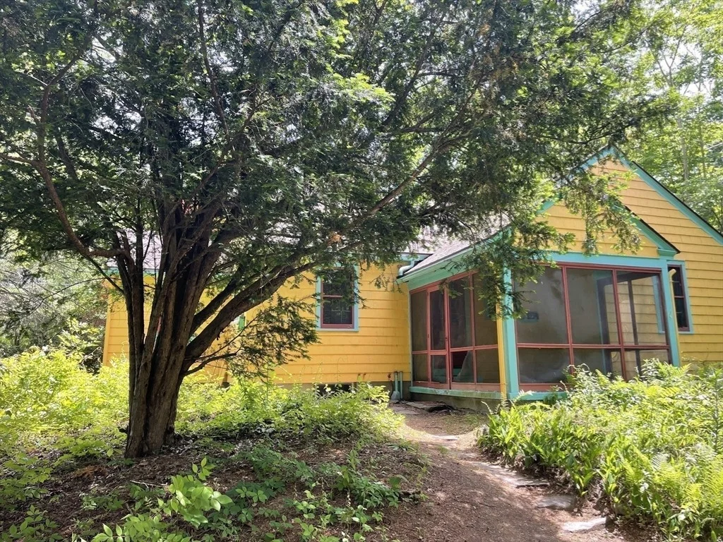 Photo of 102 Farview Way