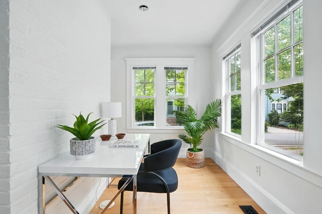 Photo of 11 Longfellow Rd
