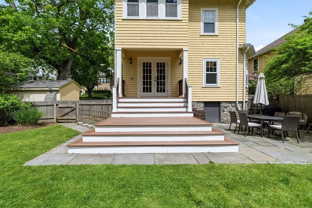 Photo of 8 Mendum St