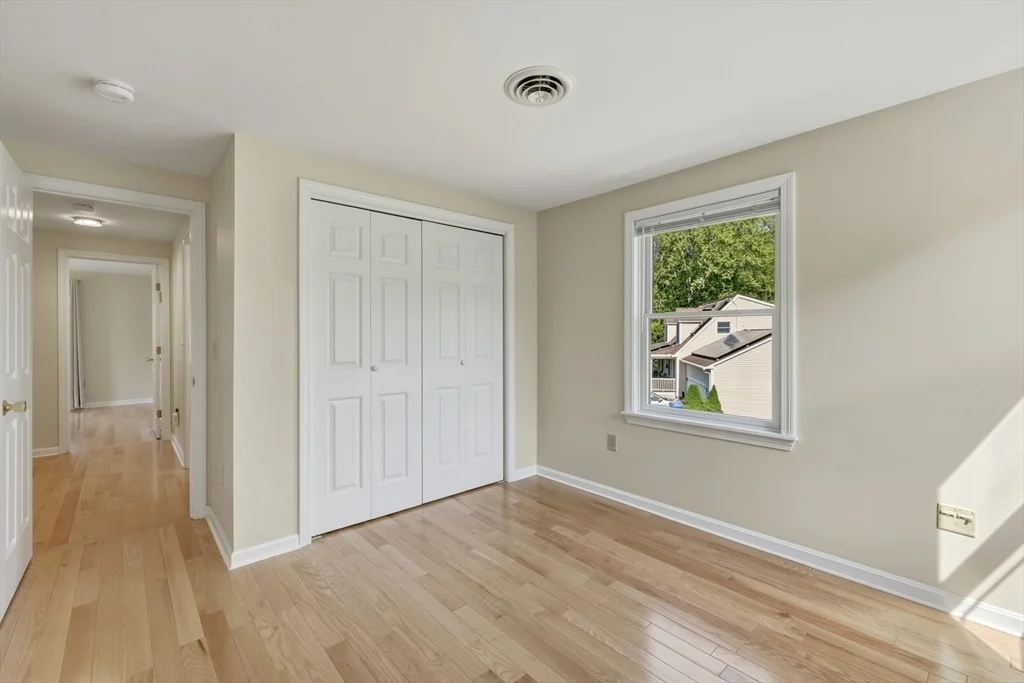 Photo of 5 Poets Corner Rd