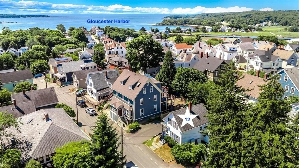 Photo of 12 Lookout St.