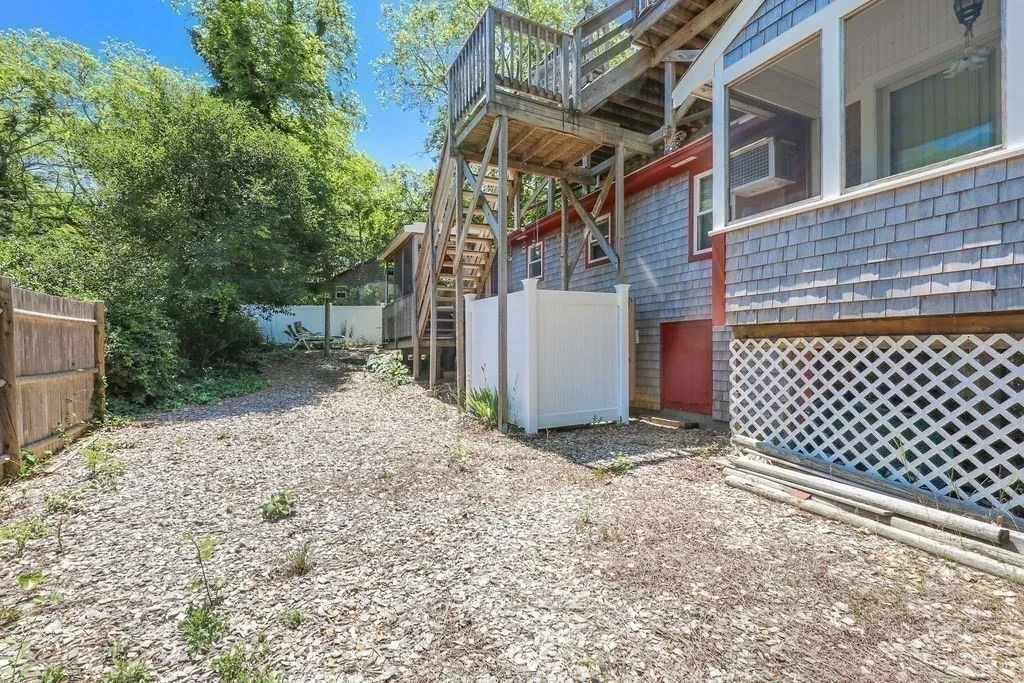 Photo of 118 Bay Rd