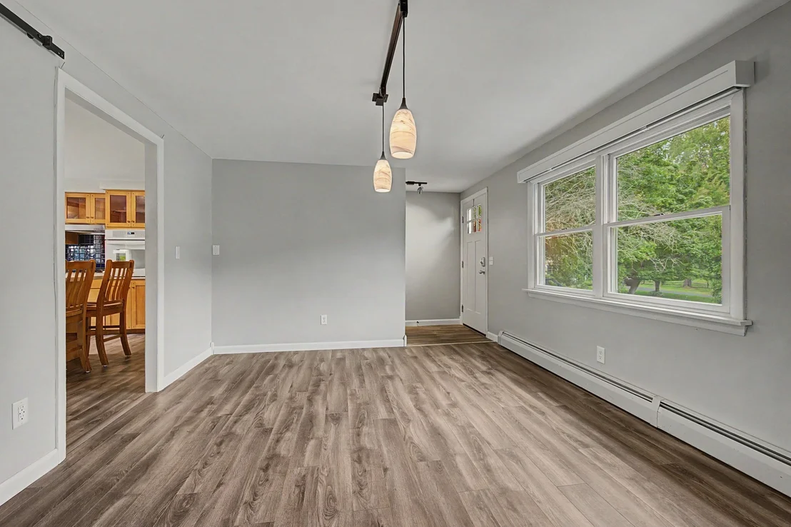 Photo of 50 Deepwoods Dr.