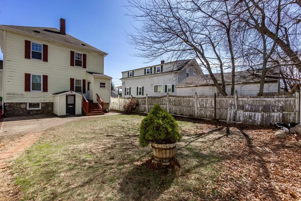 Photo of 2 Sheldon Rd