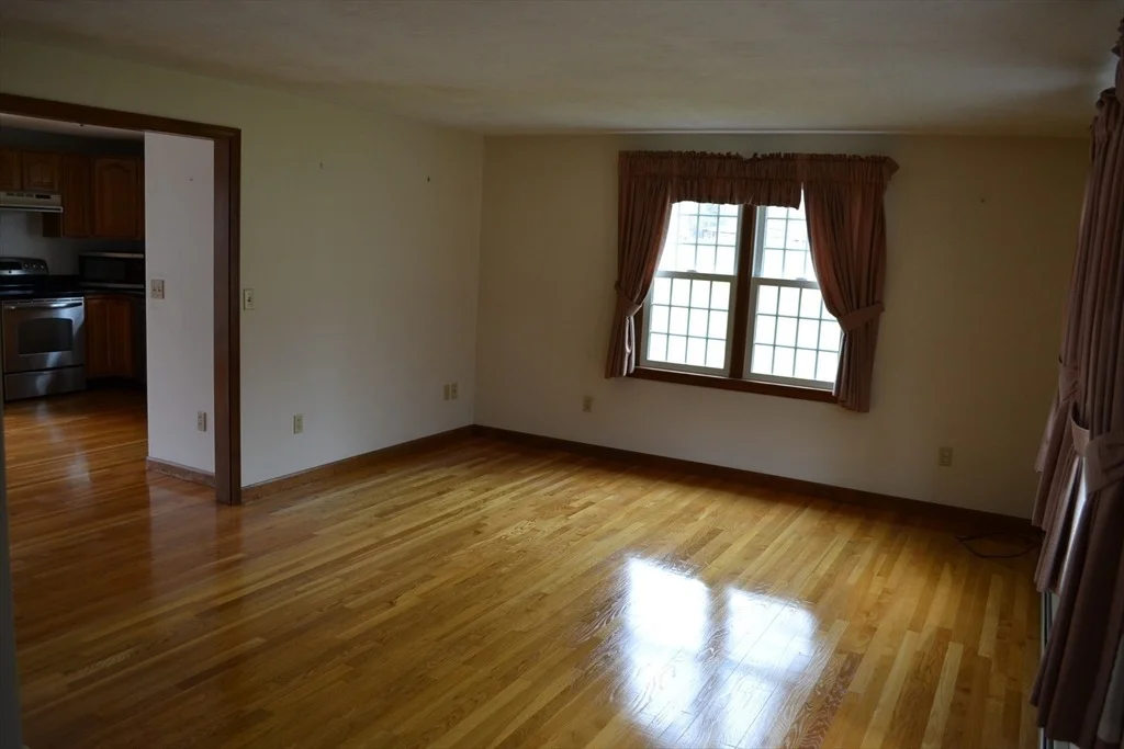 Photo of 55 Mendon Rd