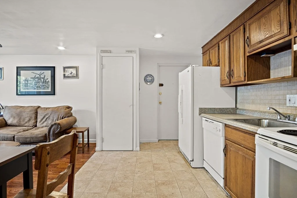 Photo of Unit 3 at 3 Albert Dr