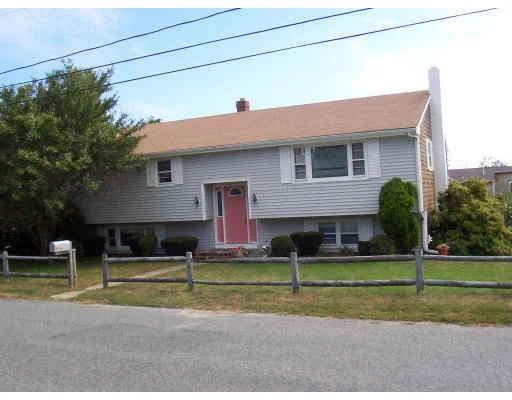 Photo of 2 Standish Road