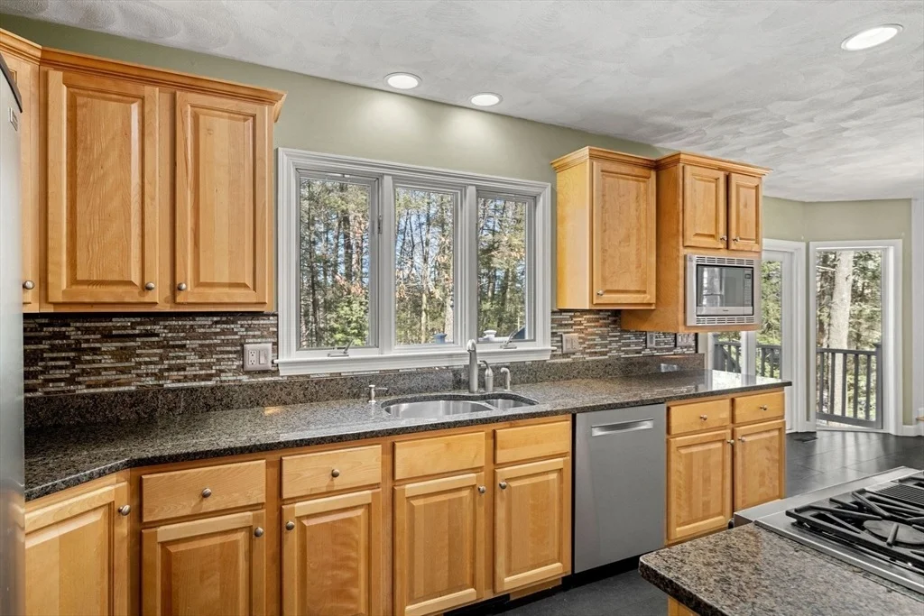 Photo of 18 Ravens Bluff