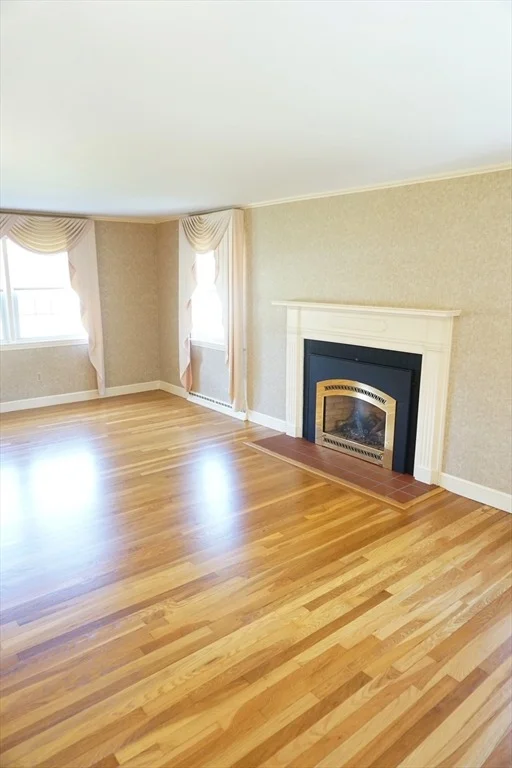 Photo of 40 Miriam Ln