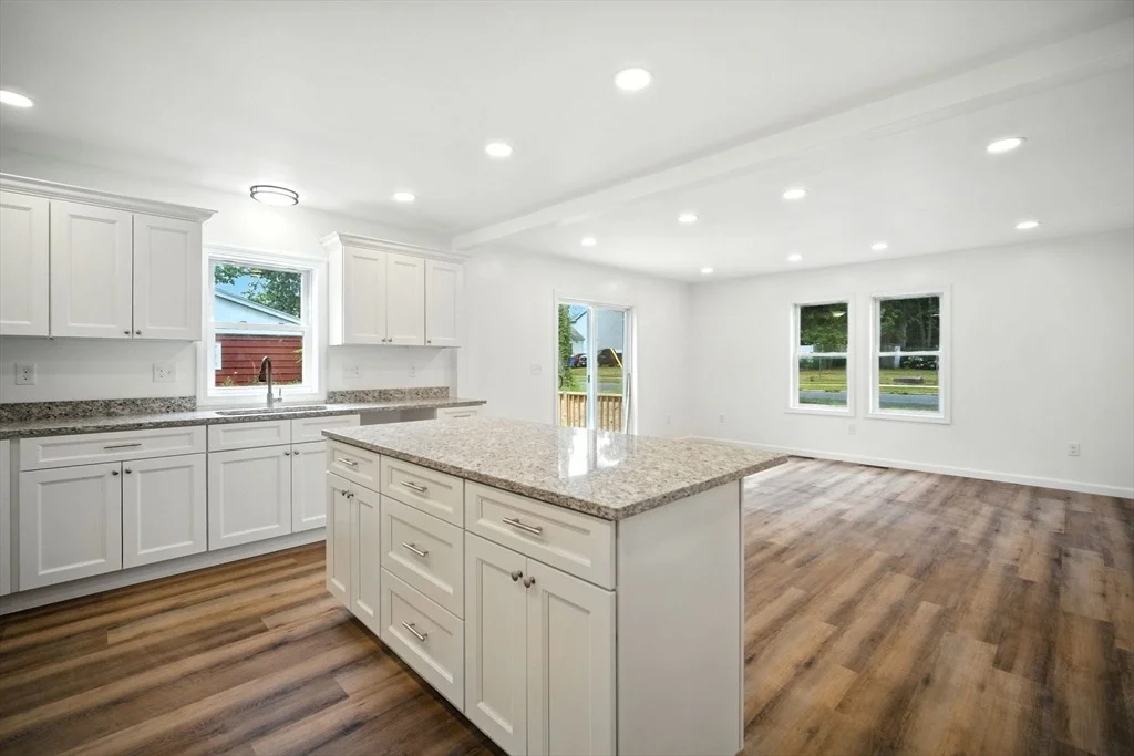 Photo of 150 Seymour Ave