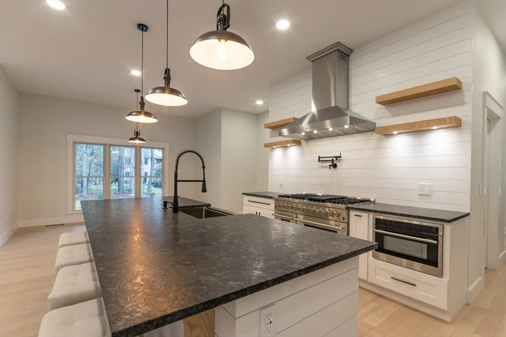 Photo of 5 Lighthouse Ln
