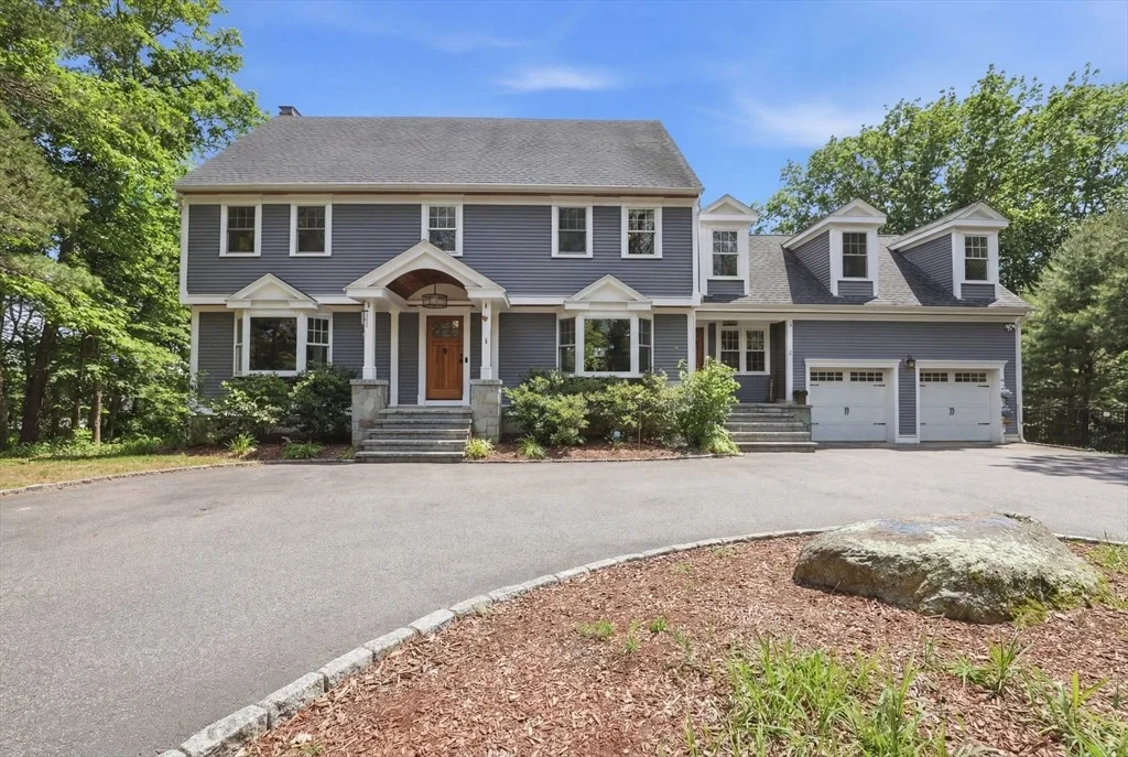Photo of 1 Geraldine Ln