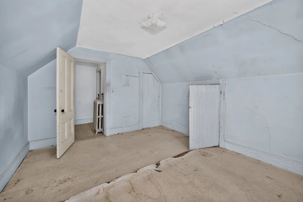 Photo of 156 Broadway