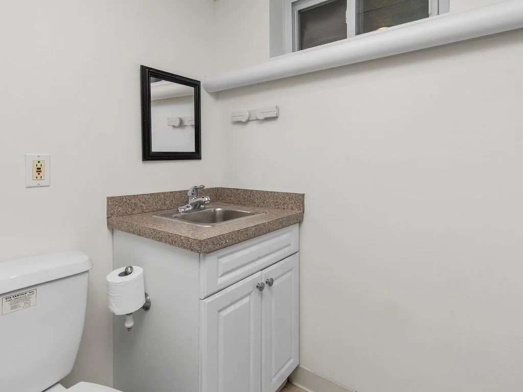 Photo of 694 Trapelo Road