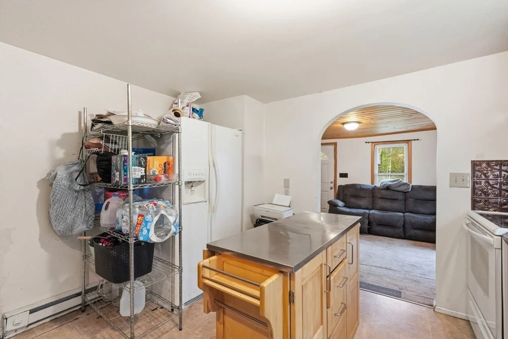 Photo of 8 Shutesbury Road