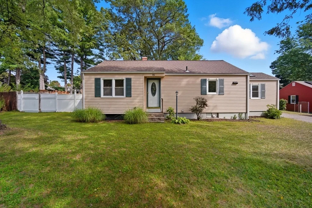 Photo of 35 Juniper Dr