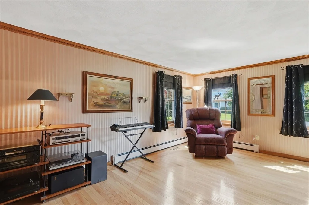 Photo of 12 Heritage Drive