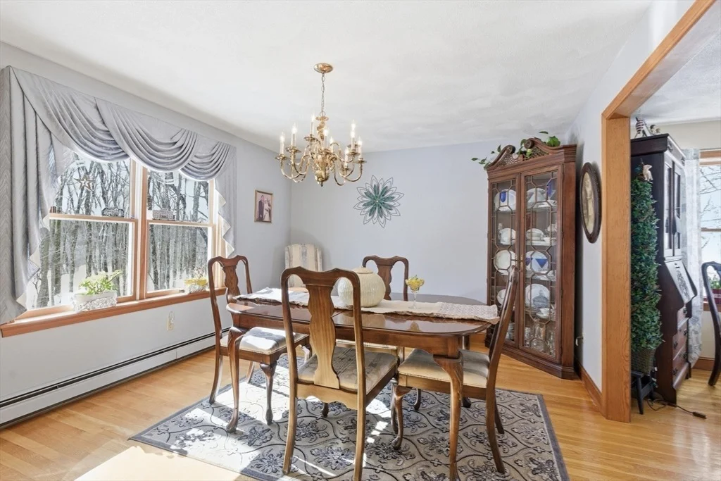 Photo of 194 Sanborn Lane