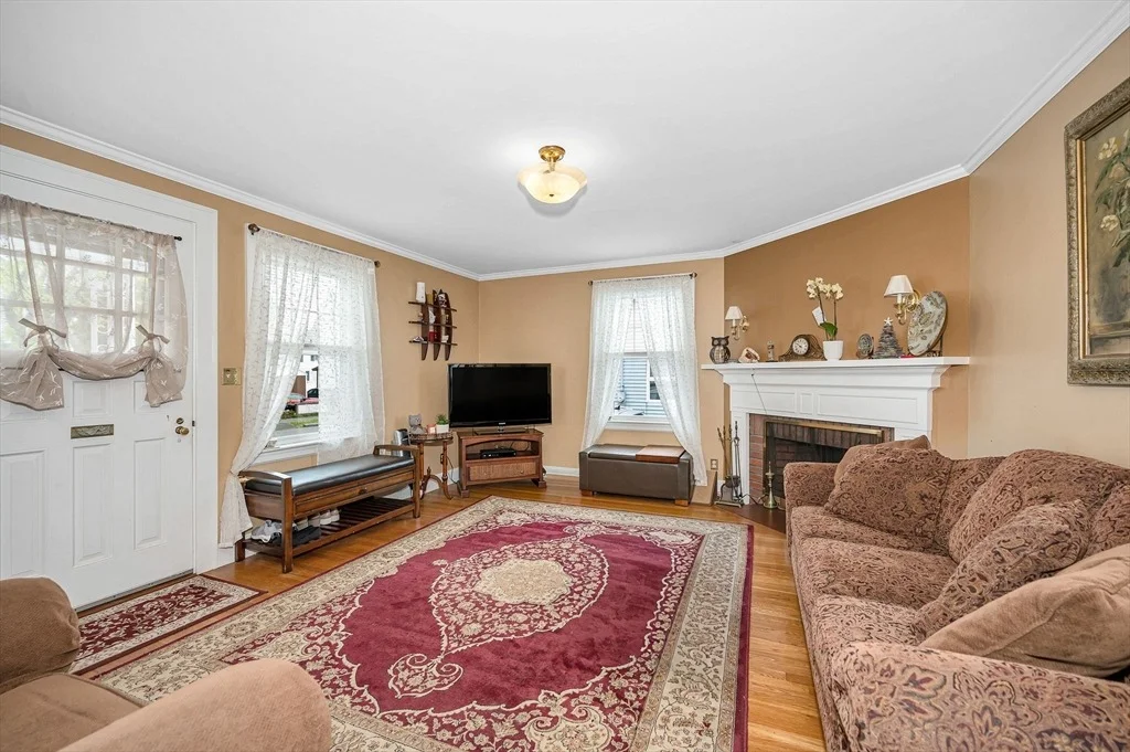 Photo of 11 Otis St