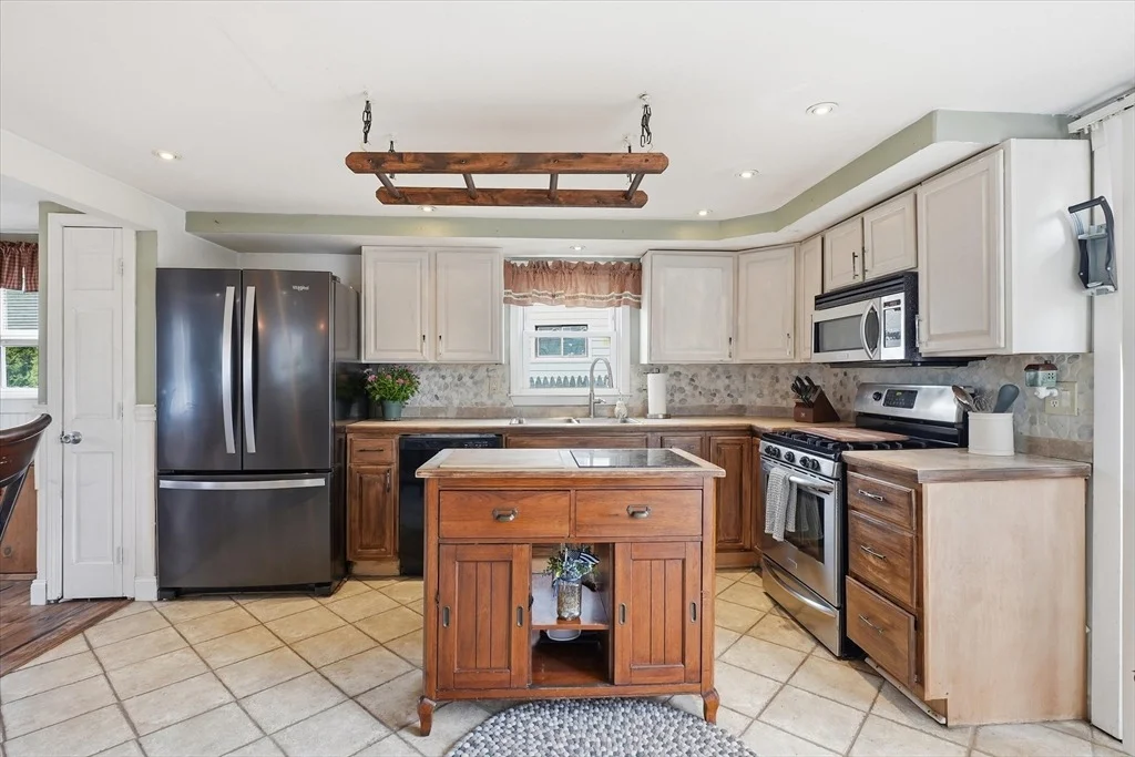 Photo of 9 Saunders Road
