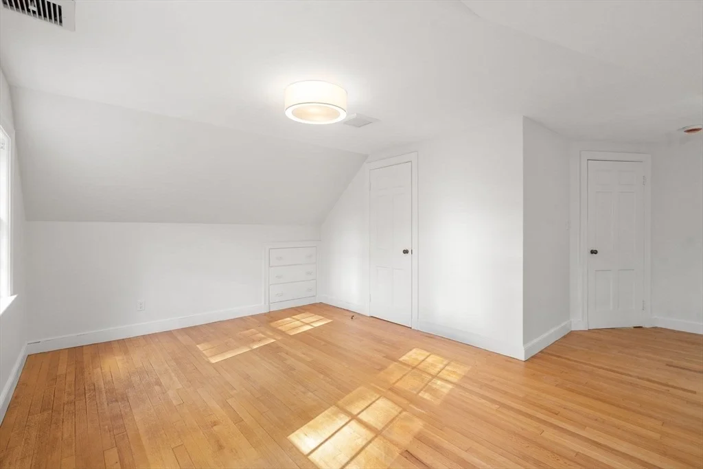 Photo of 262 Cochituate Rd