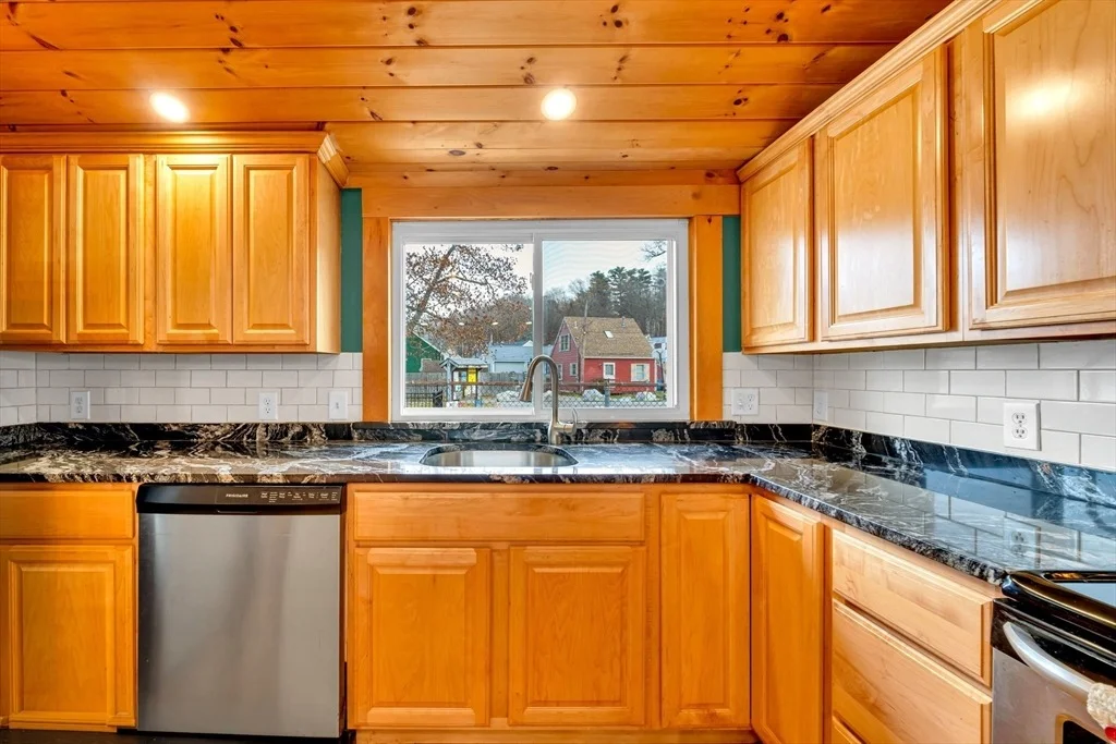 Photo of 1 Bisson Ln