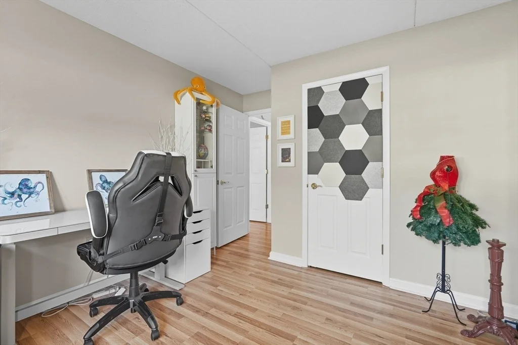 Photo of Unit B at 16 Maple Crest Cir
