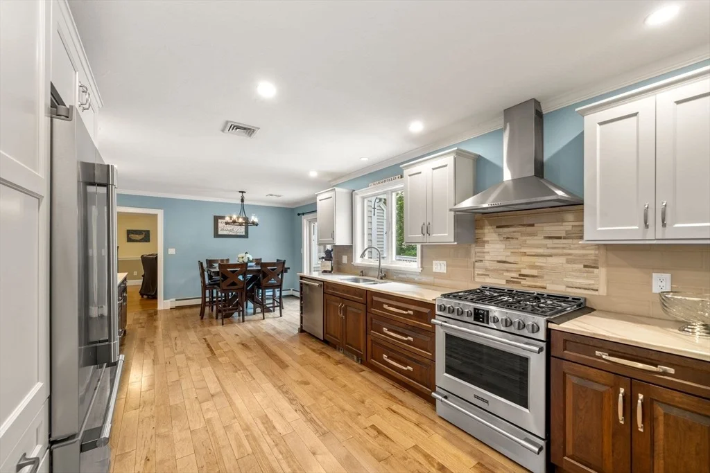 Photo of 359 Holly Rd