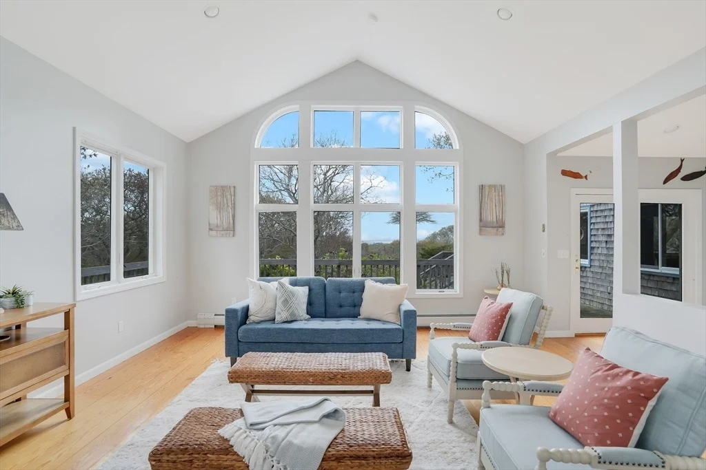 Photo of 453 Lighthouse Rd