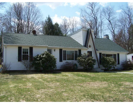 Photo of 7 Paul Ave.